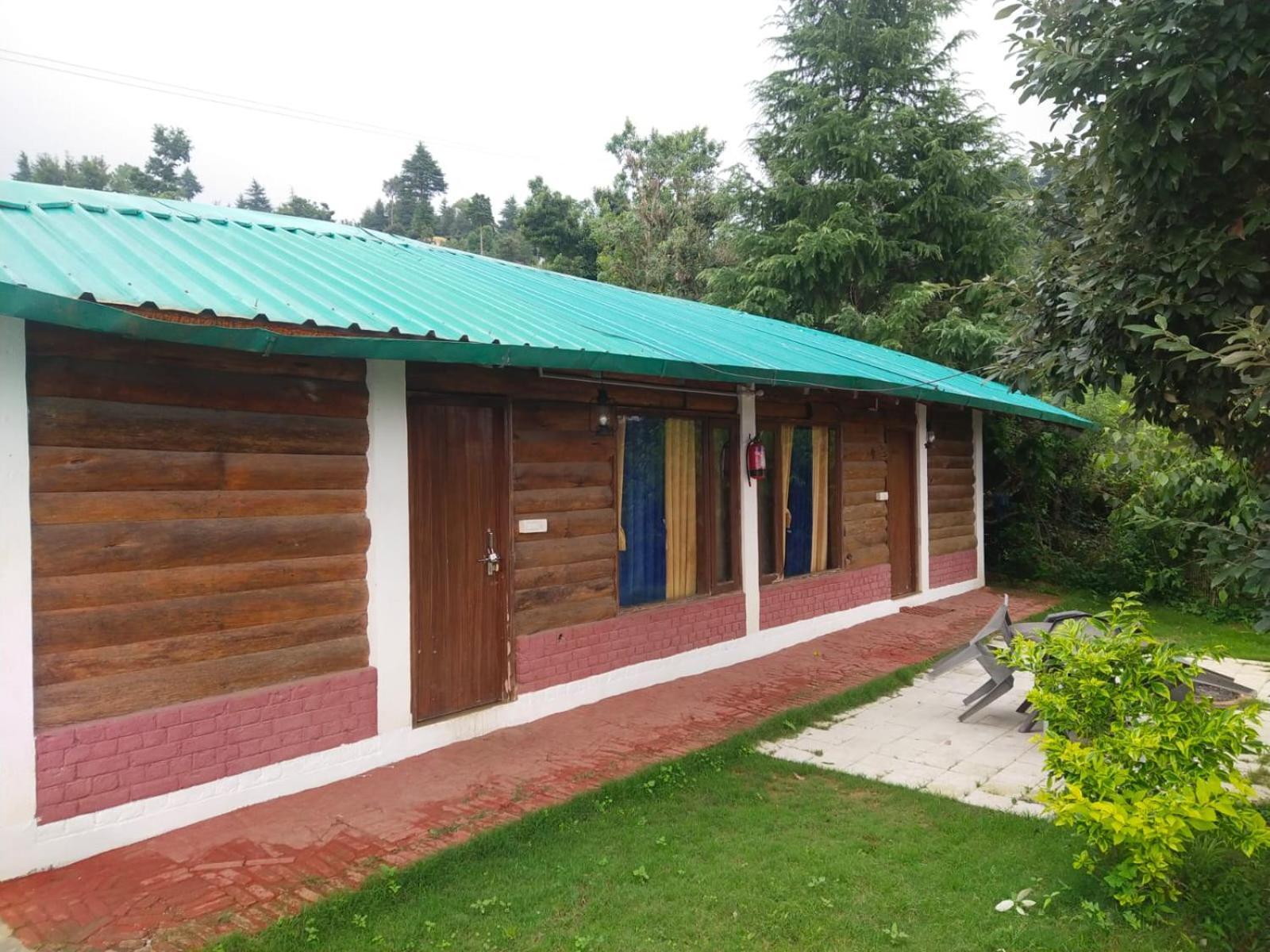 Pragati Resort & Restaurant- Eden Of Kumaon Bhowali Exterior photo